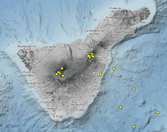 Eventos sísmicos localizados al oeste de Las Cañadas y en Izaña