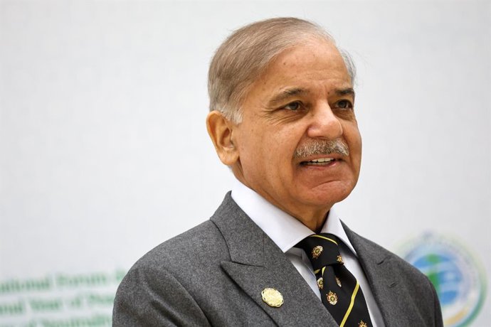 Archivo - TURKMENISTAN, ASHGABAT - DECEMBER 12, 2025: Pakistan's Prime Minister Shehbaz Sharif attends the 2025Â International Peace and Security Forum marking the UN's ''International Year of Peace and Trust'' (2025) and the 30th anniversary of Turkmenis