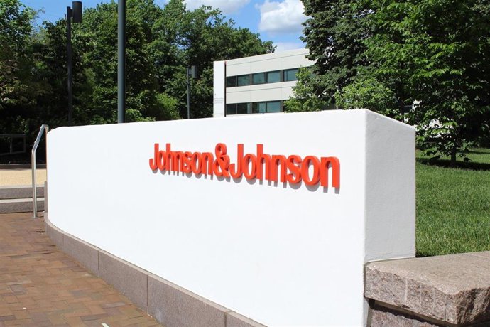 Archivo - Imagen de recurso de las instalaciones de Johnson & Johnson.
