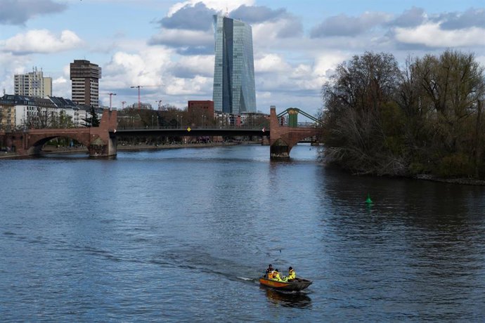Río Meno en Alemania.