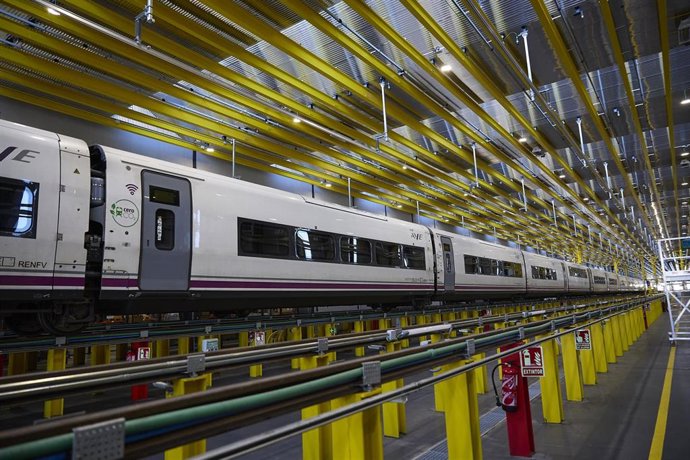 Archivo - Jornada de puertas abiertas en el Taller de Alta Velocidad de Fuencarral