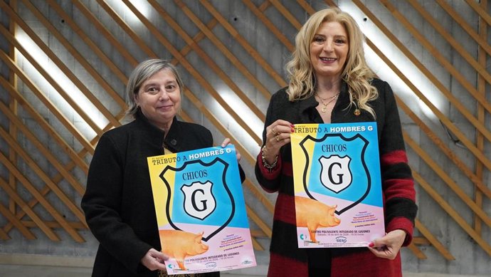 La directora de la Fundación Municipal de Cultura de Siero, Isabel González, junto a la concejala de Cultura, Recursos Humanos y Policía Local del Ayuntamiento de Siero, Aurora Cienfuegos.