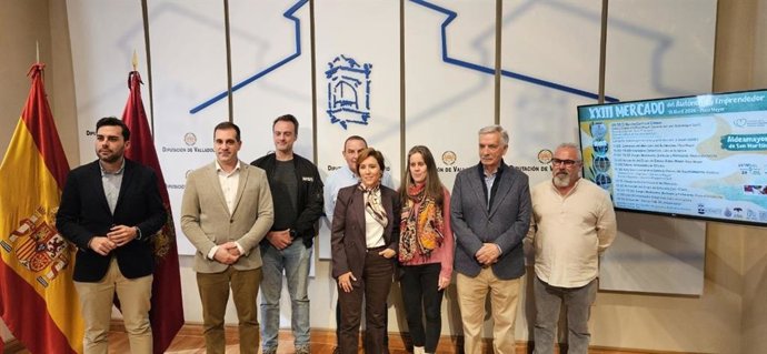 El diputado de Empleo, Desarrollo Económico y Reto Demográfico, Roberto Migallón, presenta junto al alcalde de Aldeamayor, Roberto Martínez, el XXIII Mercado del Autónomo y Emprendedor y la II Marcha contra el Cancer de Aldeamayor