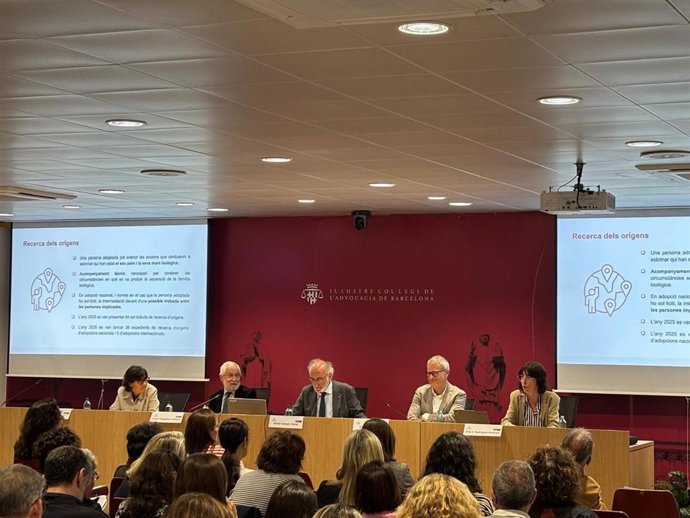 El director de la Dgppia, Josep Muñoz, en la jornada 'Un sistema de protecció a la infància en revisió: cap a un model més garantista i respectuós amb els drets' organizada por el Icab