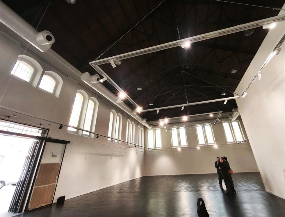 La reforma de la Sala Amós Salvador la hará más eficiente, domótica y permitirá nuevas actividades o exposiciones