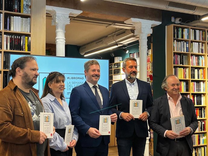 Presentación de Libromad en la Libería Antonio Machado