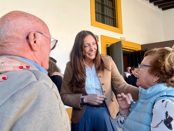 Loles López en el III Encuentro de Centros de Participación Activa de Andalucía en Jerez.