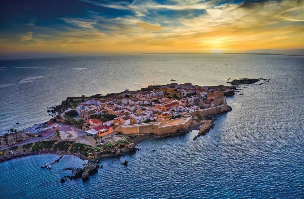 Archivo - Vista aérea de la isla de Tabarca, perteneciente a Alicante