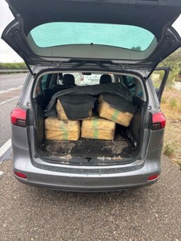 Vehículo interceptado con cuatro fardos de hachís en la A-4 a la altura de Puerto Real.