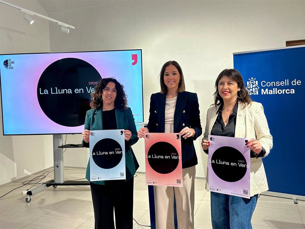 La vicepresidenta primera y consellera insular de Cultura y Patrimonio, Antònia Roca, en la presentación de La Lluna en Vers 2026.