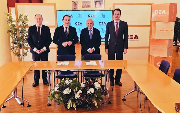 CEA y APD refuerzan su alianza para impulsar la competitividad y la formación directiva en las empresas andaluzas.