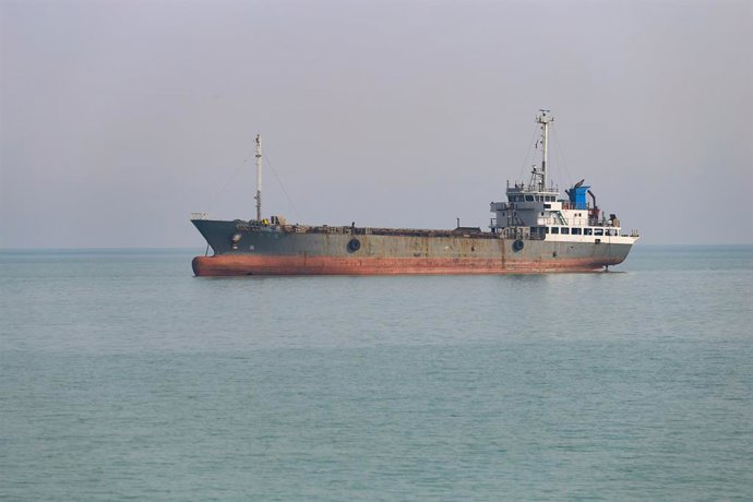 Archivo - Arquivo - Um navio cargueiro no Golfo Pérsico, em frente à costa do Irã.