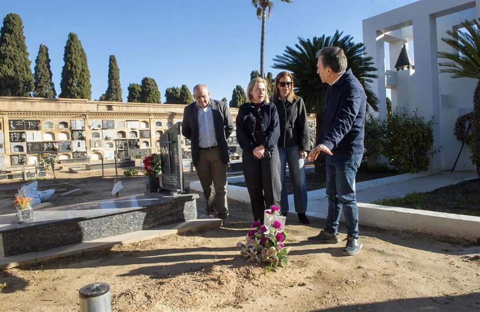 Enguix insta al Consell a dotar de fondos a Fisabio para acelerar la identificación de los represaliados de la Guerra Civil