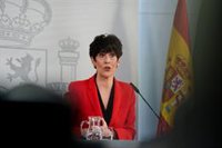 Gobierno estima que se beneficiarán de la regularización 250.000 solicitantes de asilo y 250.000 en situación irregular