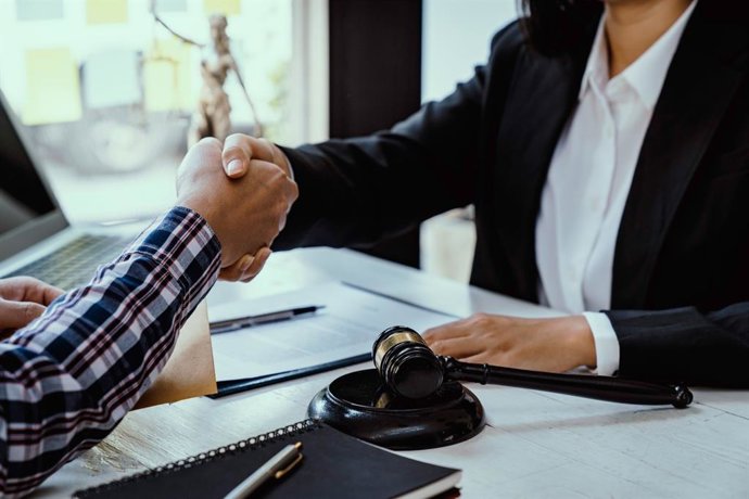 Archivo - FAC-USO exige una respuesta tras la sentencia del TJUE frente al abuso de temporalidad en el empleo público.