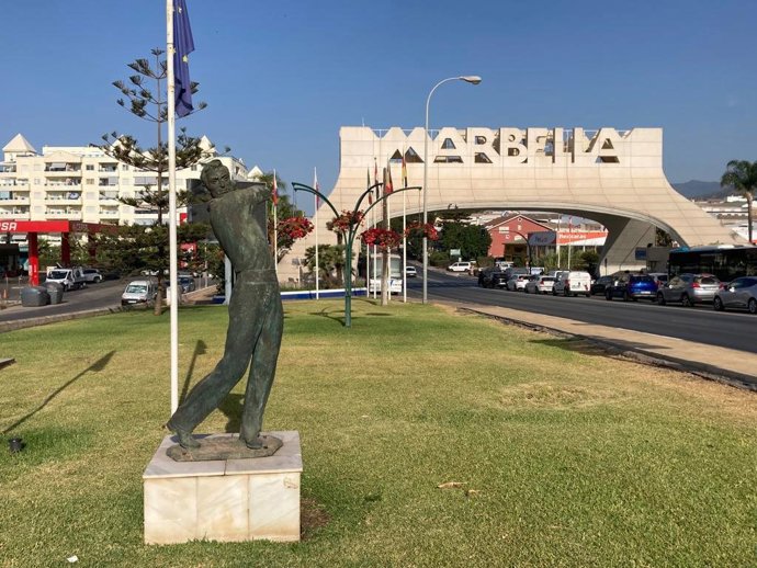 Arco Marbella entrada