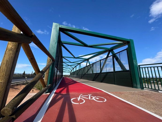 La Generalitat posa en servici 5 km de l'Anell Verd Metropolità i millora la connexió per als vianants i ciclista entre Sedaví i Picanya