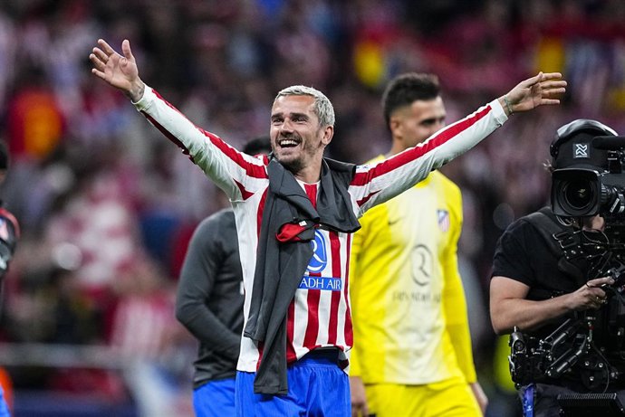 Antoine Griezmann of Atletico de Madrid celebrate the victory during the UEFA Champions League 2025/26 Quarter-Final Second Leg match between Atletico de Madrid and FC Barcelona at Riyadh Air Metropolitano on April 14, 2026, in Madrid, Spain.