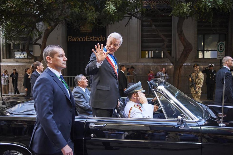 Archivo - El presidente de Chile, José Antonio Kast, en un desfile el día que asumió el cargo