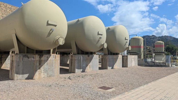 Archivo - Imagen de recurso de una desaladora de Mallorca