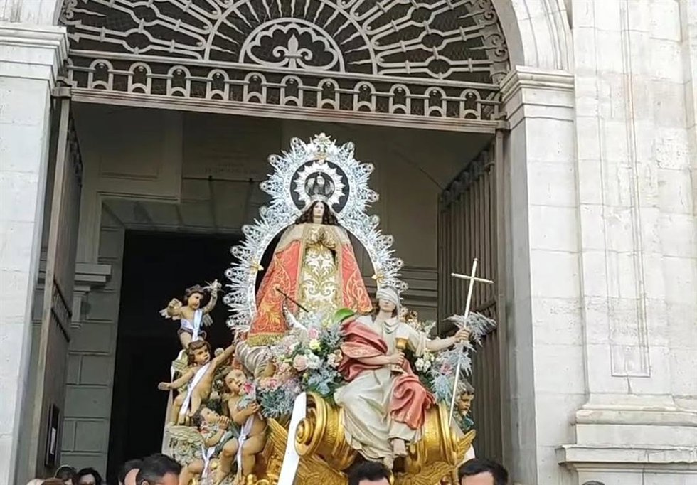 Archivo - Subida de la Virgen de los Ángeles. Foto de archivo
