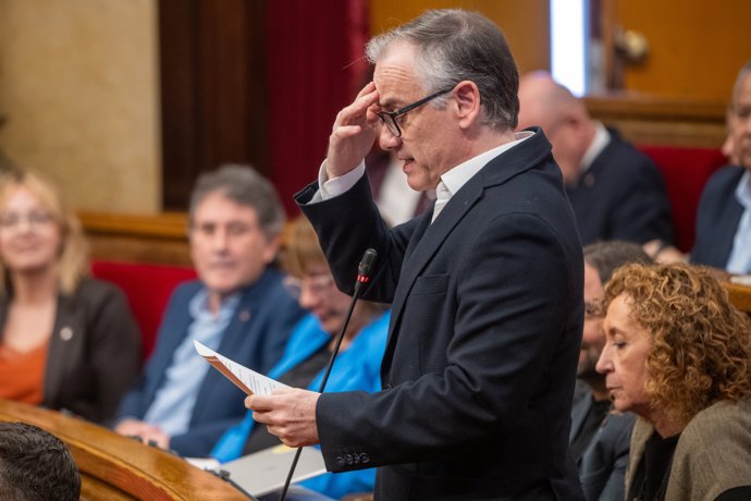 El presidente del Consejo Nacional de Esquerra Republicana de Catalunya, Josep María Jové, durante el pleno del Parlament de Catalunya, a 18 de marzo de 2026, en Barcelona, Cataluña (España).