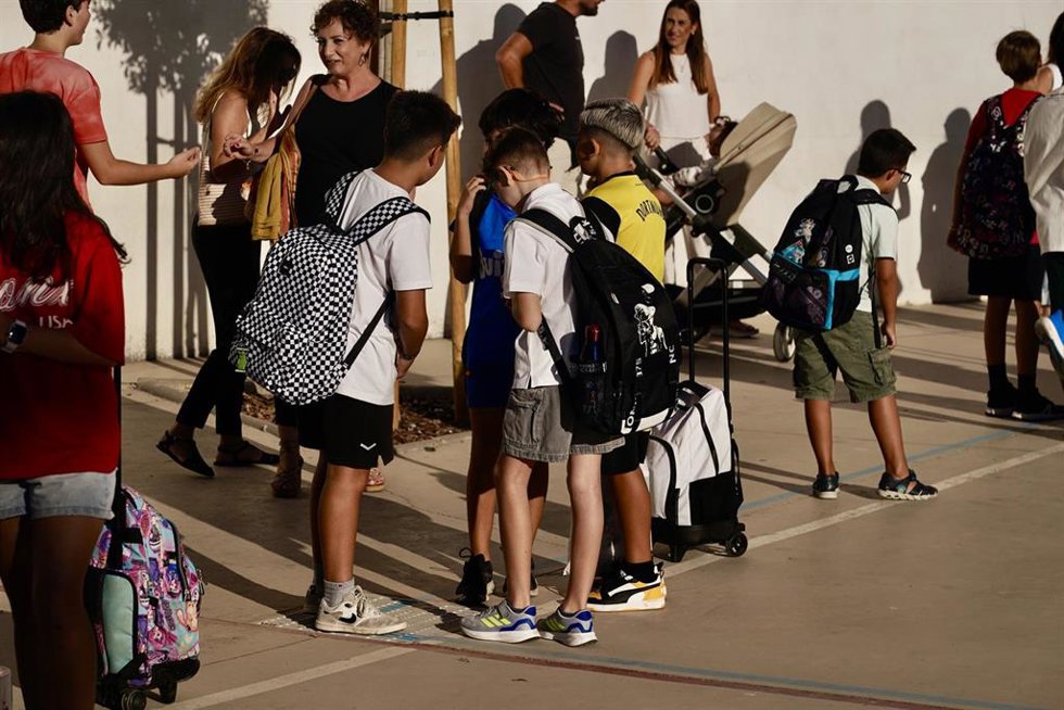 Archivo - Imágenes de la vuelta al colegio, a 10 de septiembre de 2025 en Málaga (Andalucía, España). 