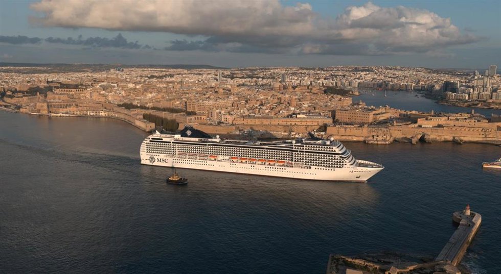 El MSC Poesia.