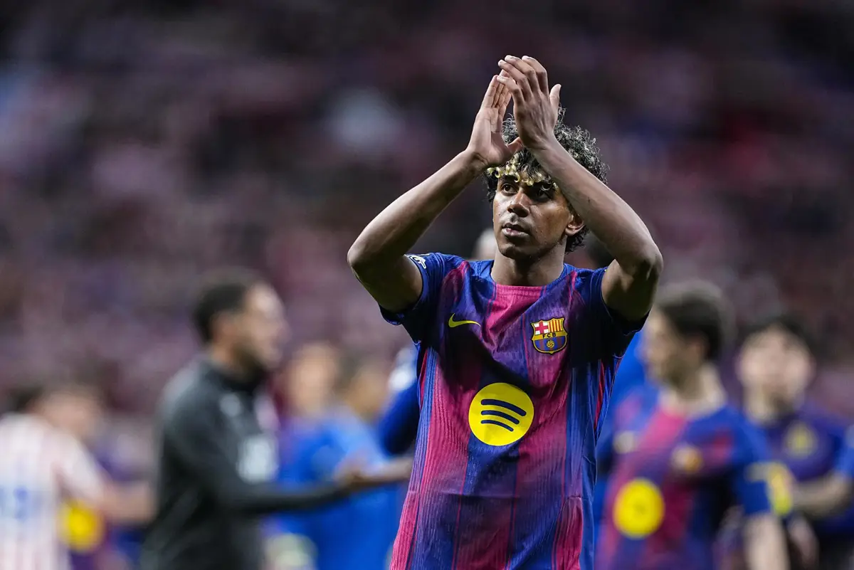 Lamine Yamal durante el partido contra el Atlético de Madrid