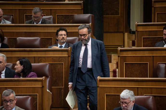Archivo - Arquivo - O deputado do Vox, José María Sánchez García, durante uma sessão plenária no Congresso dos Deputados, em 19 de novembro de 2024, em Madri (Espanha). A sessão plenária do Congresso debate uma proposta de lei do PSOE para obrigar as empr