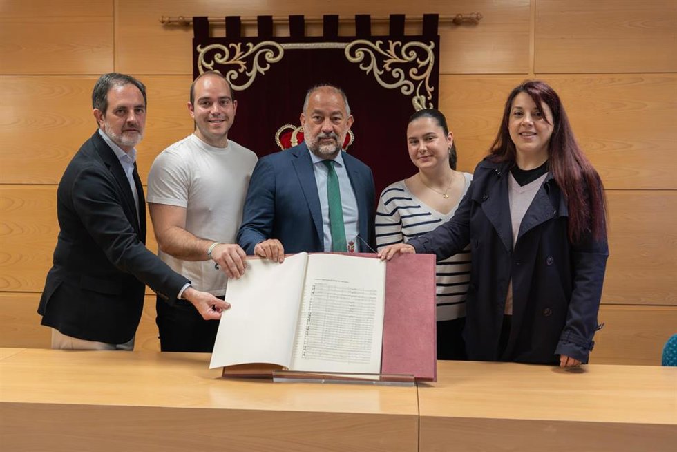 Presentación de la Suite Sinfónica Juvenis Aeterna con motivo del 40 aniversario de la Universidad.