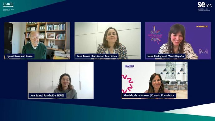 Asistentes a la sesión del Ciclo de Conferencias Esade - Fundación SERES, celebrada bajo el título 'Innovación social: cuando la empresa impulsa el bien común