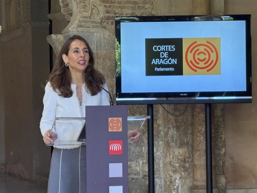 La presidenta de las Cortes de Aragón, María Navarro.