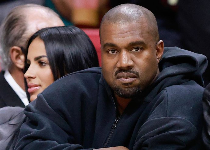 Kayne West suspende su concierto en Marsella antes de que Francia vete su entrada