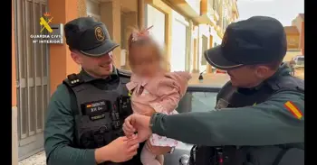 Dos guardias civiles fuera de servicio salvan la vida a una niña en parada cardiorrespiratoria en Alhama