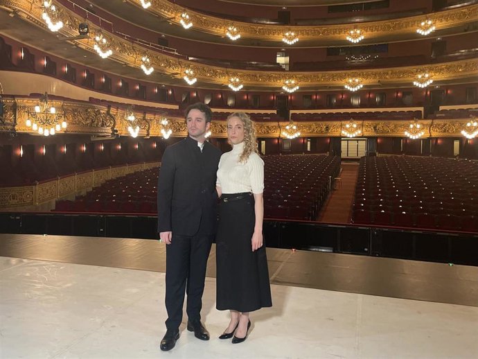 Los cantantes Xabier Anduaga y Kristina Stanek protagonizan el 'Werther' en el Liceu