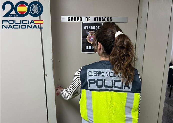 Agente de la Policía Nacional.