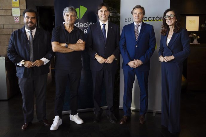 Presentación del informe 'Education ESG Impact Index - El impacto invisible de la educación'.