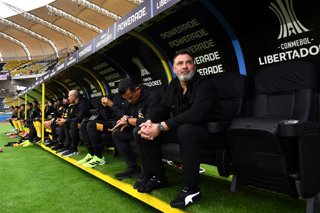 Futbol, Coquimbo Unido vs Nacional. Fase de Grupos, Copa Libertadores 2026. El entrenador de Coquimbo Unido Hernan Caputto es fotografiado durante un partido del grupo B de la copa libertadores disputado en el estadio Francisco Sanchez Rumoroso en