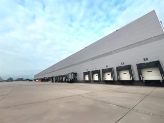 Archivo - Nave en Alcalá de Henares