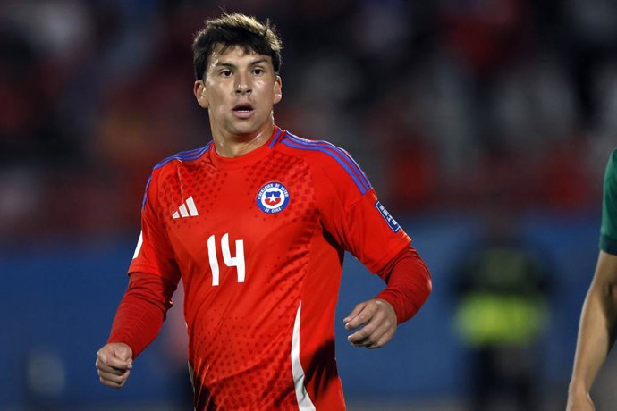 Archivo - Chile.- Gonzalo Tapia vio desde la banca triunfo clave de Sao Paulo por el Brasileirao