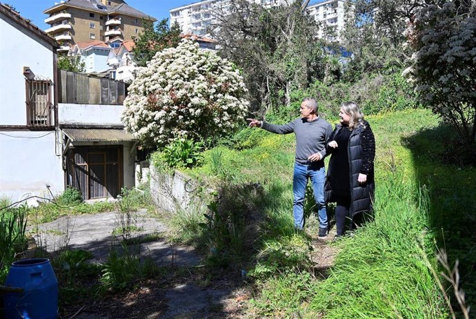 El Ayuntamiento demolerá edificaciones del solar de La Amistad y estudia utilizarlo como área de expansión del barrio