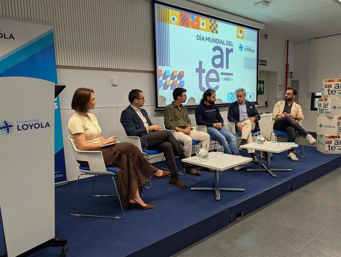 La celebración de Día Mundial del Arte por parte de la Universidad Loyola en su campus hispalense.