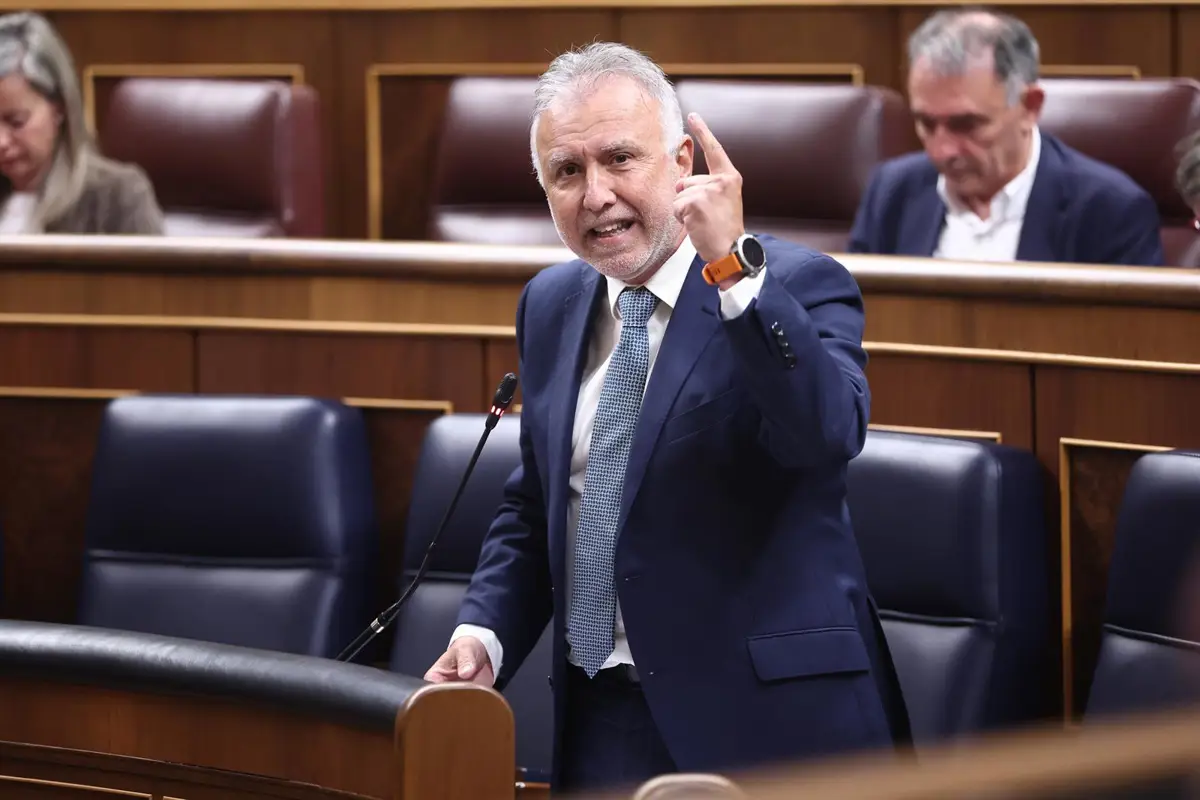 Ángel Víctor Torres, ministro de Política Territorial