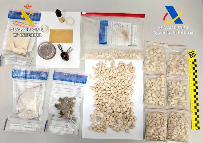 Intervenidas en el Puerto de Santander más de 900 pastillas de éxtasis con destino al Reino Unido