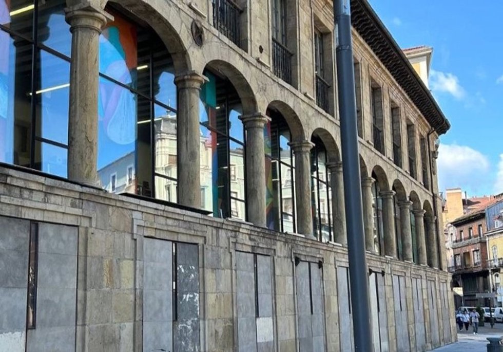Avilés
