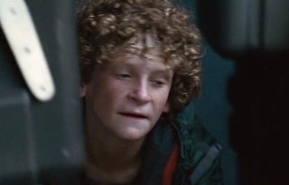 Ethan Jamieson, actor de Los Juegos del Hambre, detenido por agresión con arma de fuego