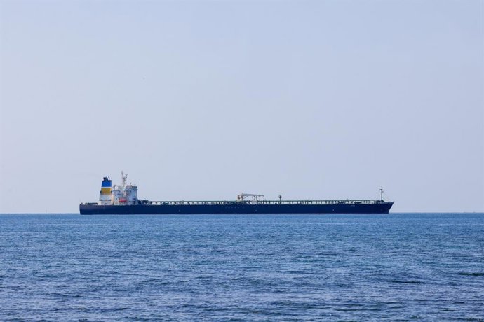 Imagem de arquivo do petroleiro “Deyna”.