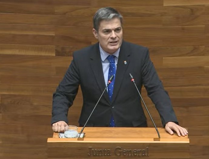 Archivo - El diputado del PP Pedro de Rueda