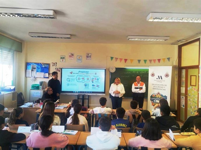 Talleres para escolares sobre cómo actuar ante emergencias